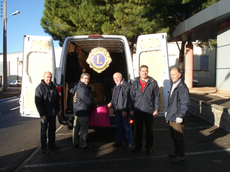 Collecte Banque Alimentaire Draguignan équipe Lions Club